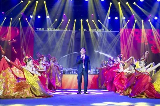 王健林：万达决定做互联网金融（网络信贷、移动支付）