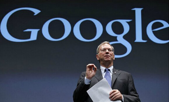 Alphabet的首席执行官埃里克·施密特在计算机科学上背景知识深厚